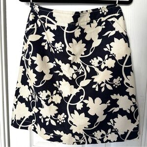 Banana Republic Linen / Cotton Blend Navy Floral Print Vintage Skirt  Women’s 12